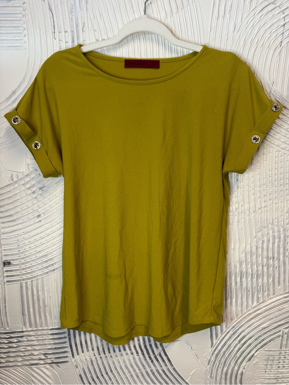 Scarlett Olive Short Sleeve Jewel-Button Tee